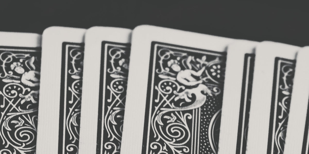 What happens in a tarot reading